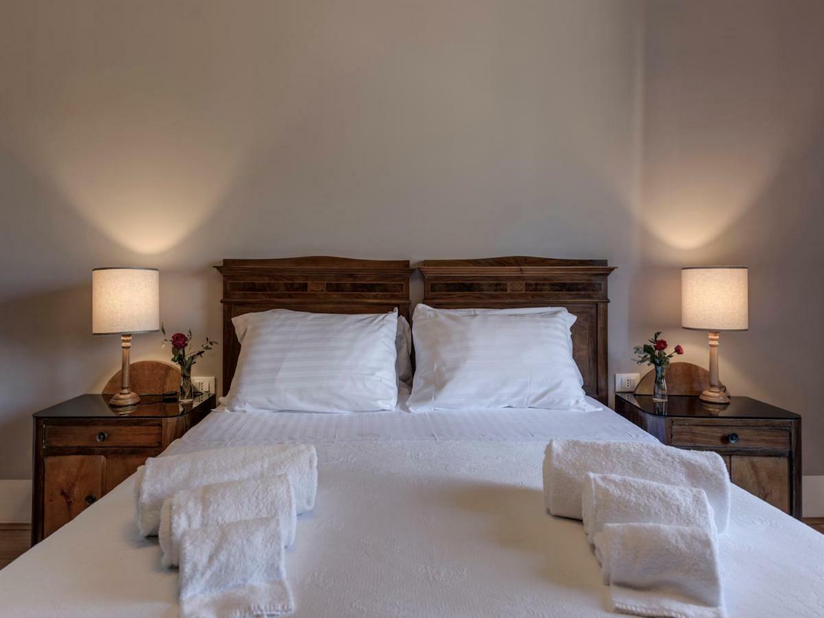 Seano Tenuta Di Capezzana Bed & Breakfast エクステリア 写真