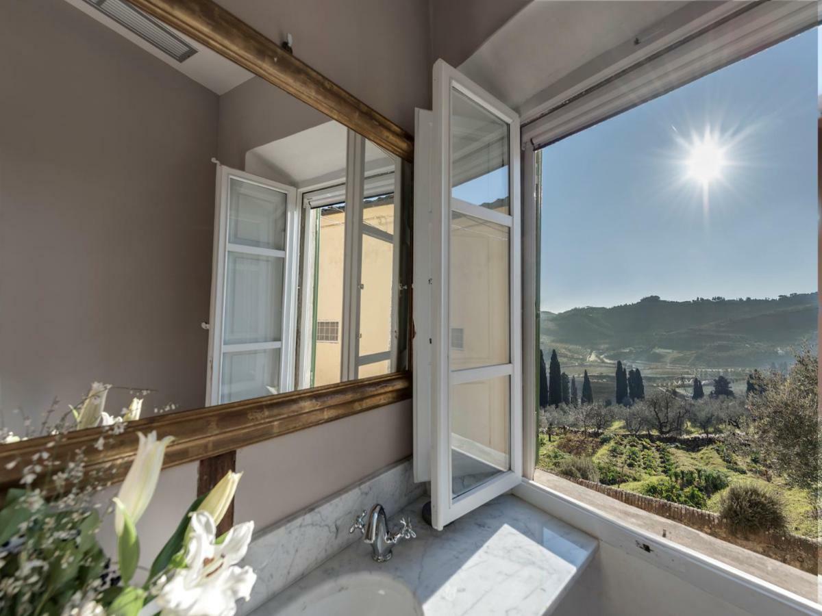 Seano Tenuta Di Capezzana Bed & Breakfast エクステリア 写真